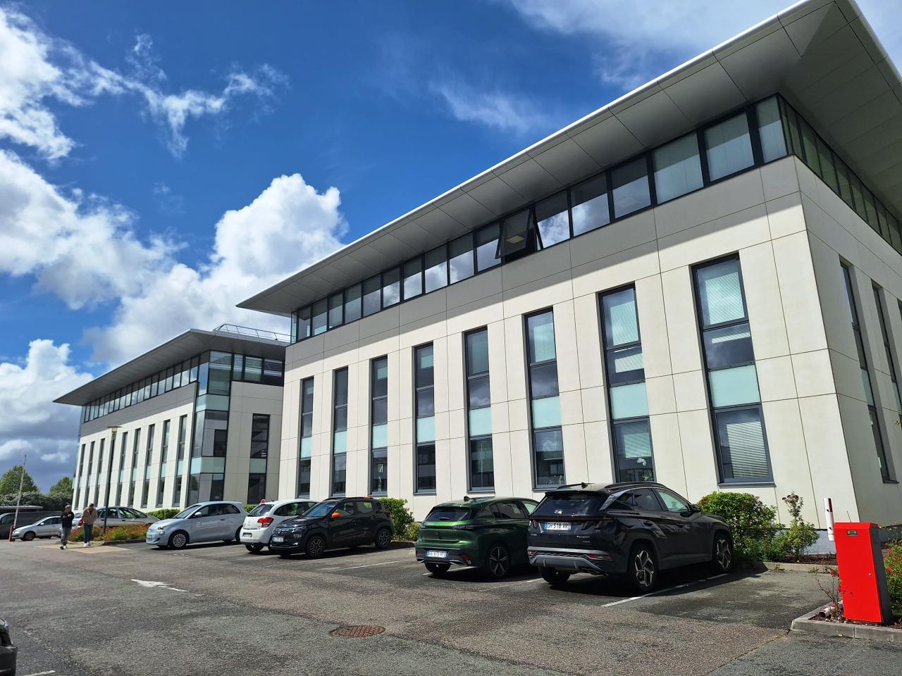 Bureau Le Haillan 1455m² Location bureau Le Haillan Gironde OLBUR2532147 4